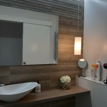 La Parada De Conde Aranda Apartmán